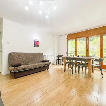 Reformado Park En El Centro De Andorra Apartment